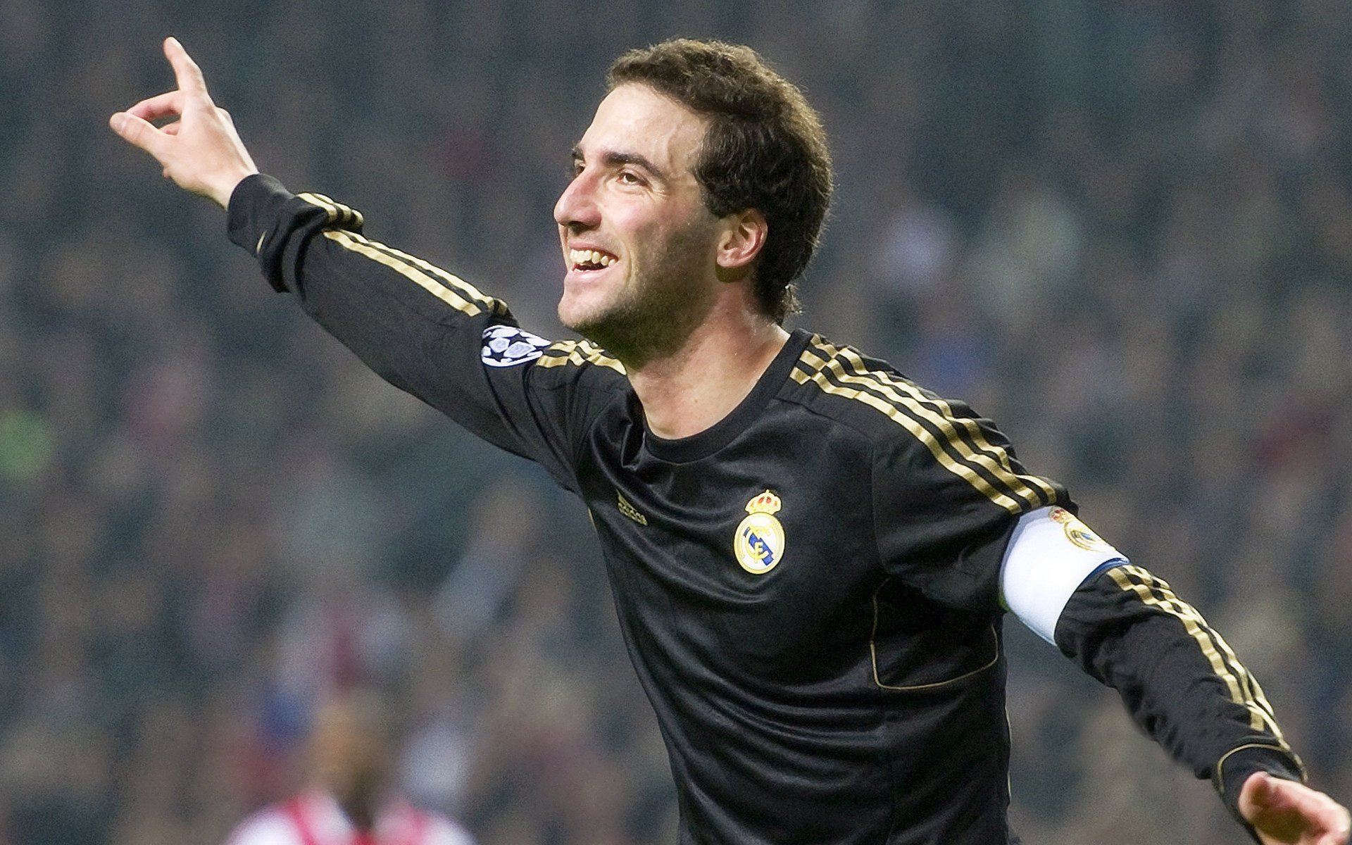 体育社交媒体影响力不断扩大