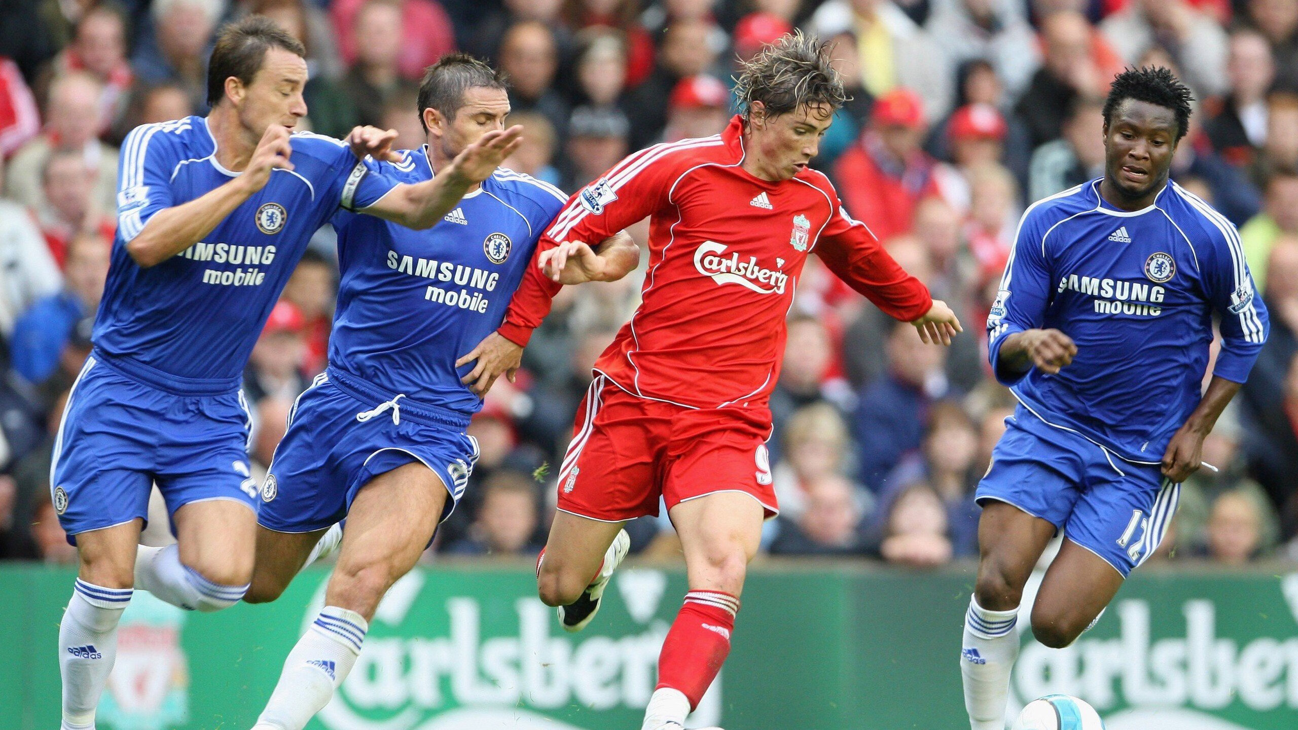 国际体育旅游博览会演示赛 把展馆变成“迷你运动场”