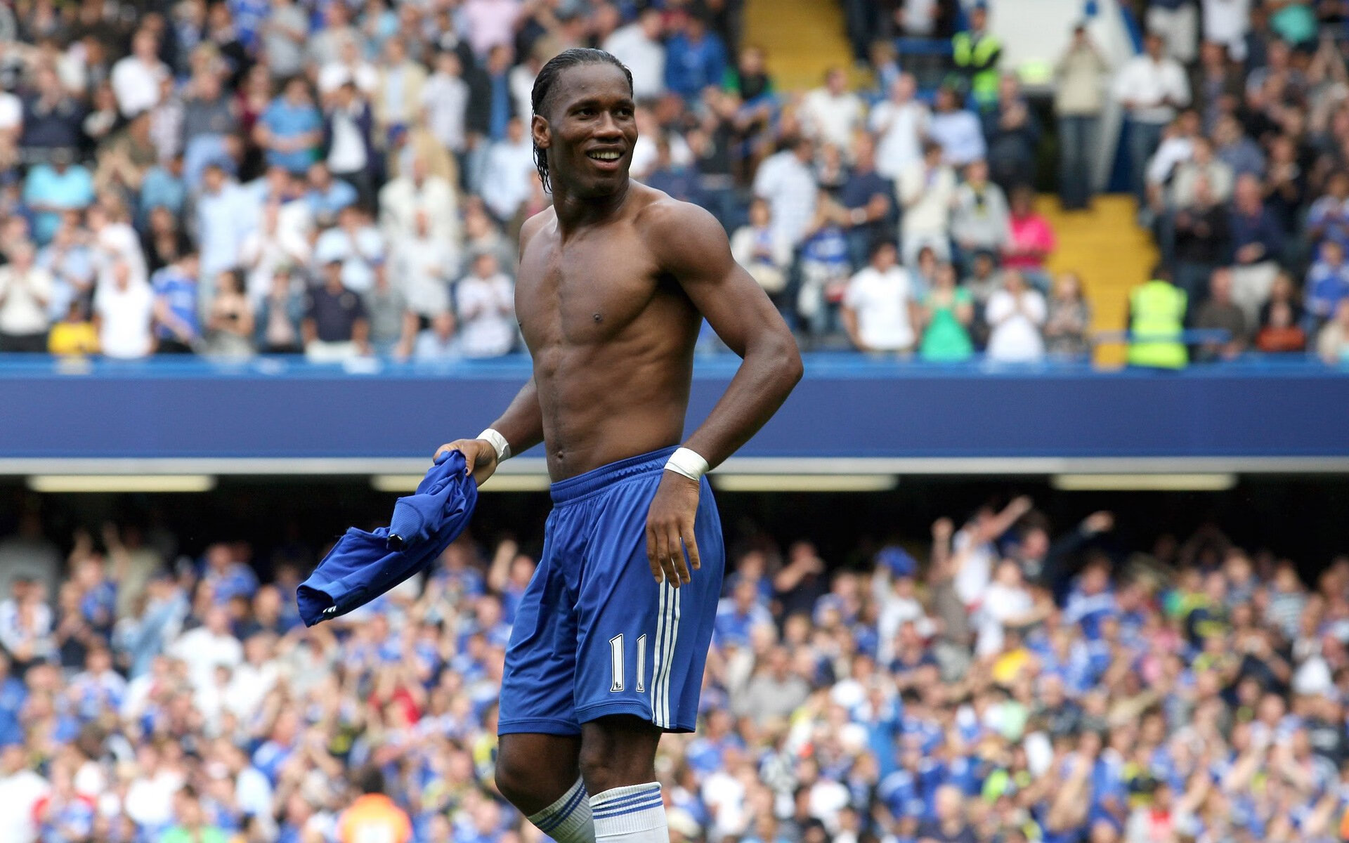 综合体育系“新生体能摸底赛” 为今后四年训练定基线